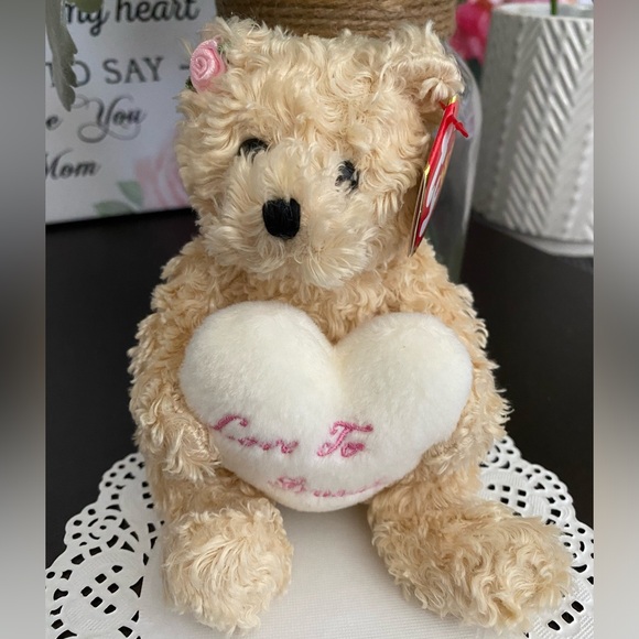 🌷 “DEAR HEART LOVE TO GRANDMA” RETIRED TY BEANIE BABY BEAR. DATED 2005! MWMT! - Picture 2 of 6